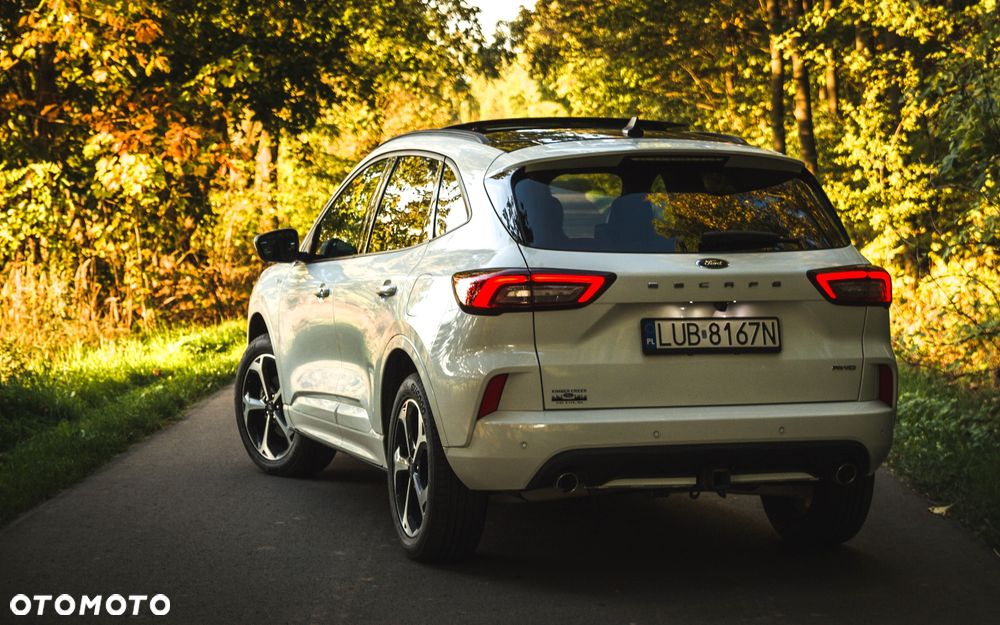 Ford Escape 2.0 EcoBoost AWD Titanium - 3