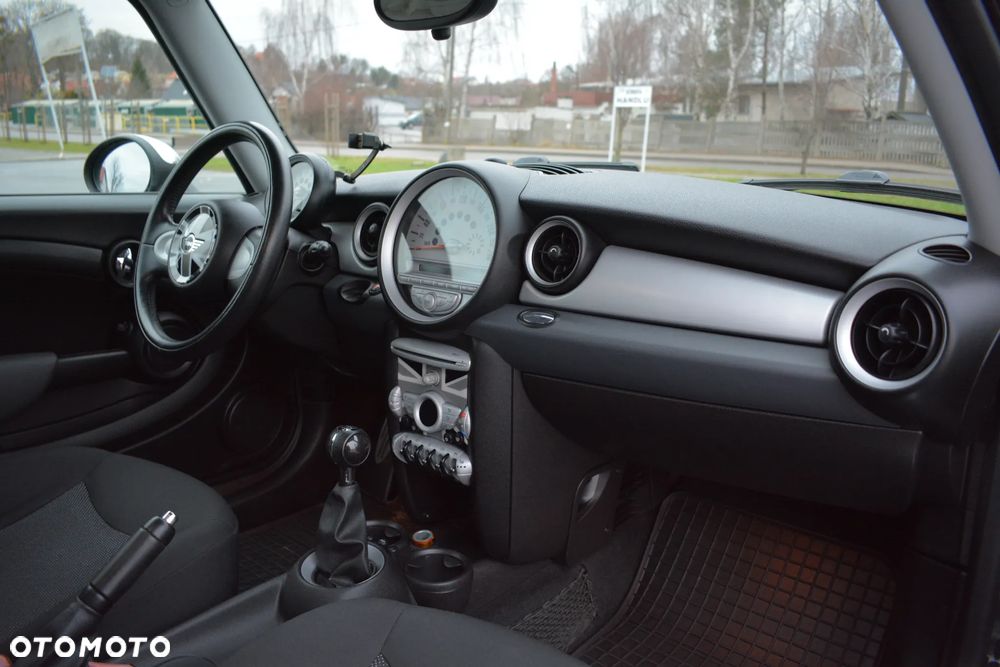 MINI ONE - 27
