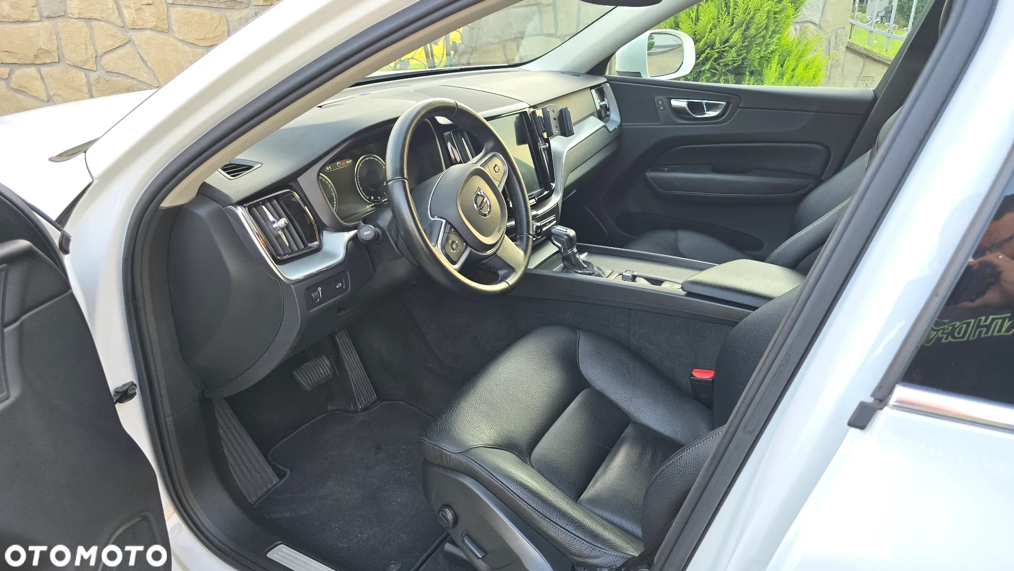 Volvo XC 60 T5 AWD Momentum - 9