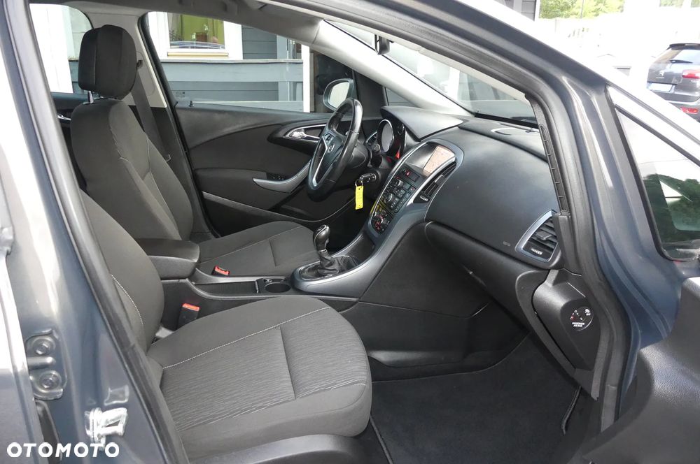 Opel Astra 1.4 T Cosmo - 7