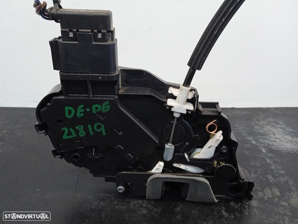 FECHADURA PORTA FRONTAL DIREITA LAND ROVER DISCOVERY IV 2020 -6W8A21812AF - 1