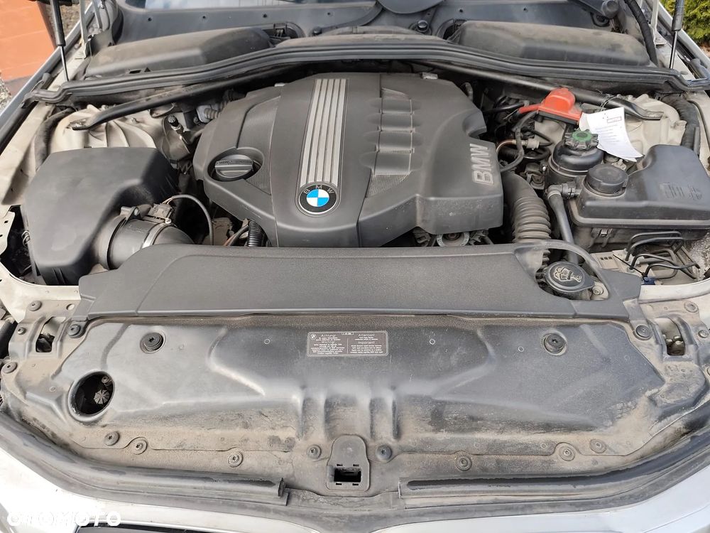 BMW Seria 5 520d - 9