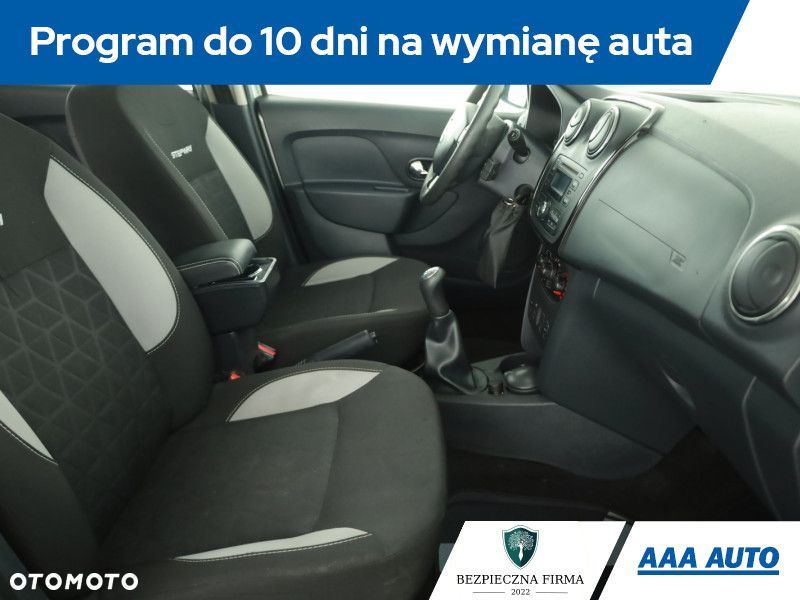 Dacia Sandero - 9
