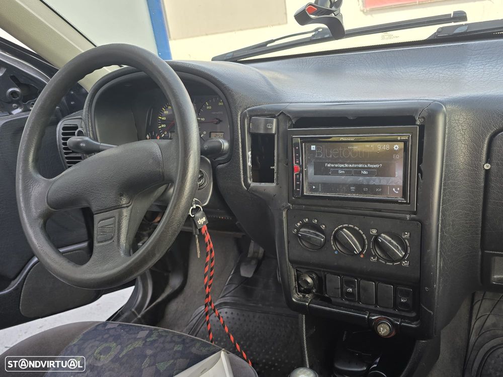 SEAT Ibiza 1.9 TD SXE - 5
