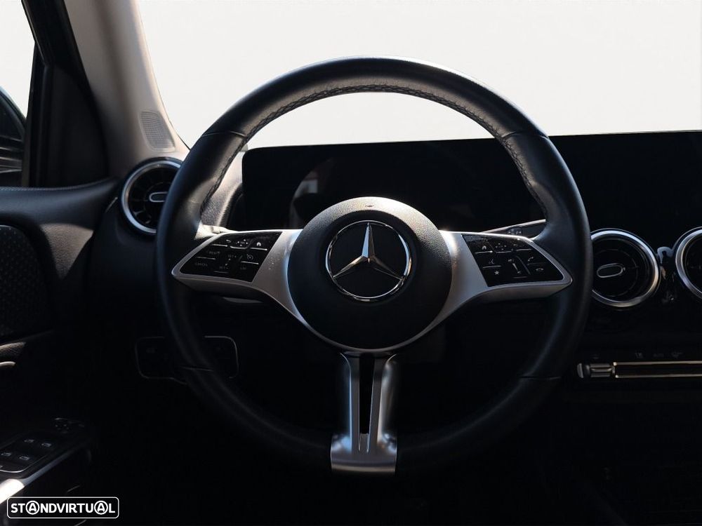 Mercedes-Benz GLB 180 d - 11