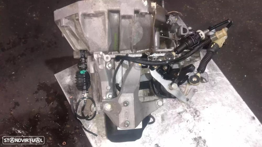 CAIXA VELOCIDADES DACIA LOGAN MCV II 2018 -JR5336 - 3