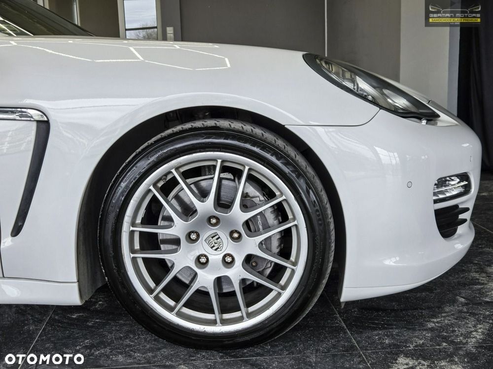 Porsche Panamera 4 PDK Edition - 19