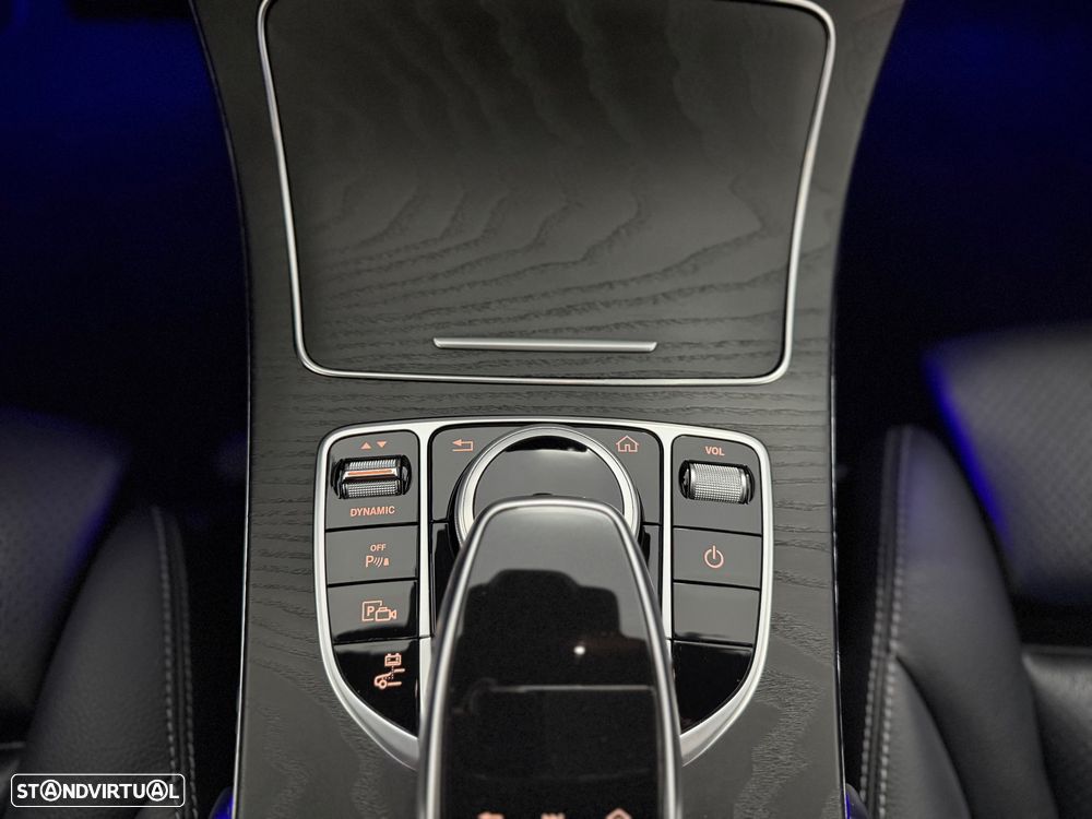 Mercedes-Benz C 300 BlueTEC Hybrid AMG Line - 19