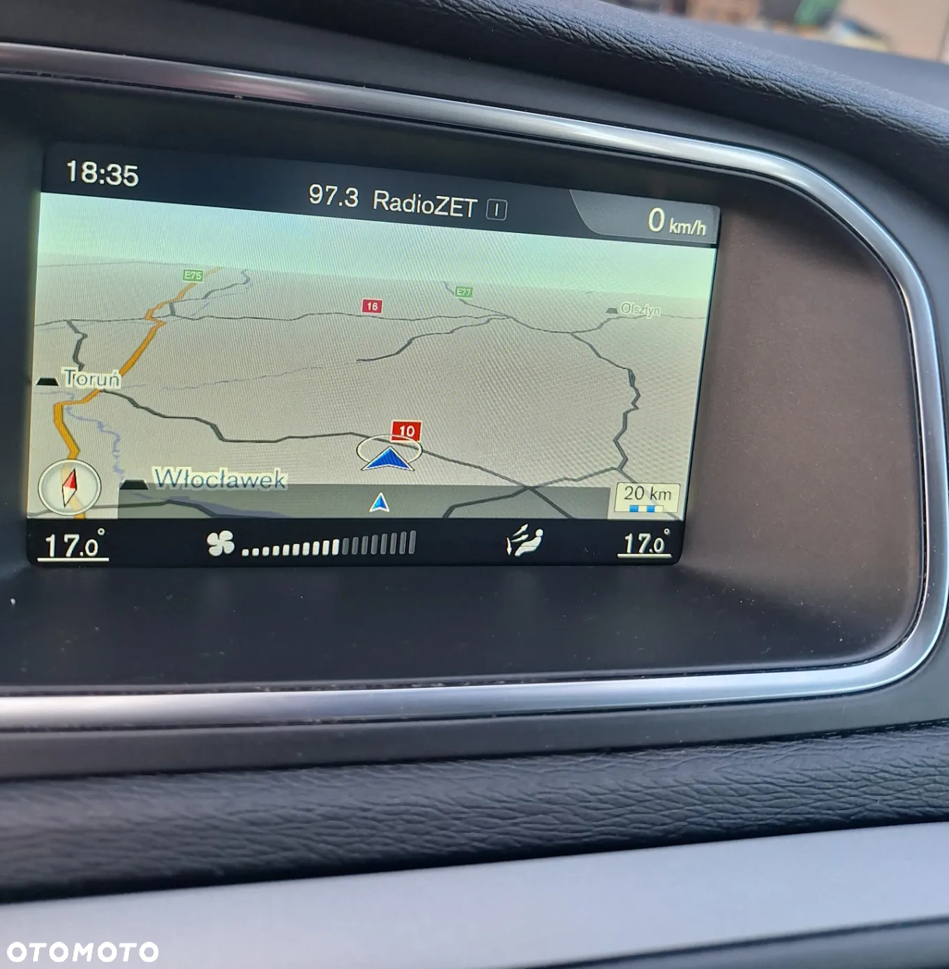 Volvo V40 D2 - 9