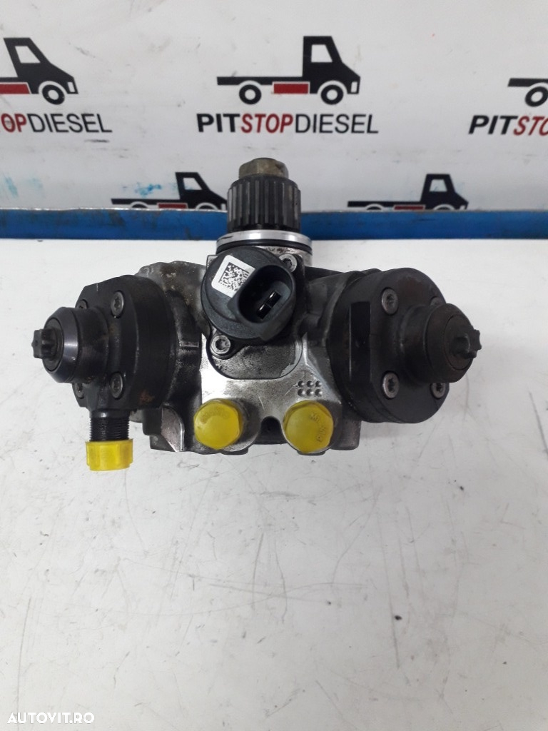 Pompa inalte Audi A4 8K, A5, A6 A7 4G, A8 4H, Q7 / Touareg 3,0Tdi Cod: 059130755BG 0445010677 - 2