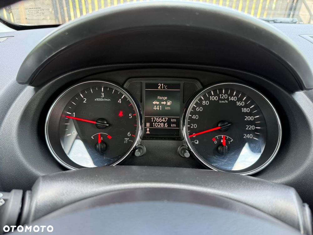 Nissan Qashqai 1.6 DCi Tekna - 23