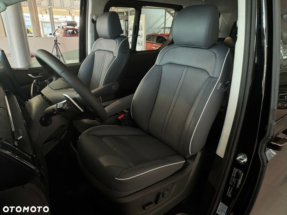 Hyundai Staria - 9