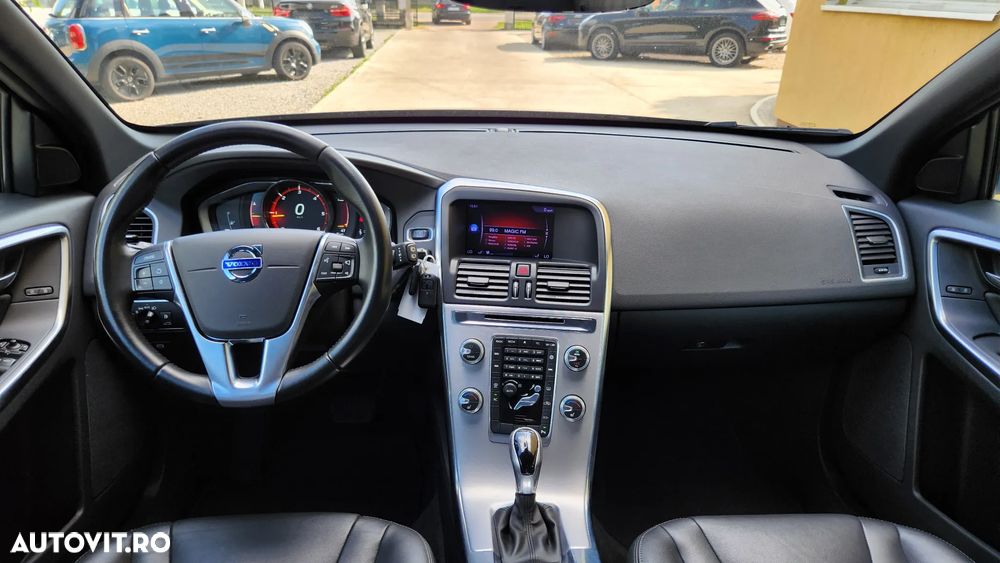 Volvo XC 60 D4 Geartronic Inscription - 3