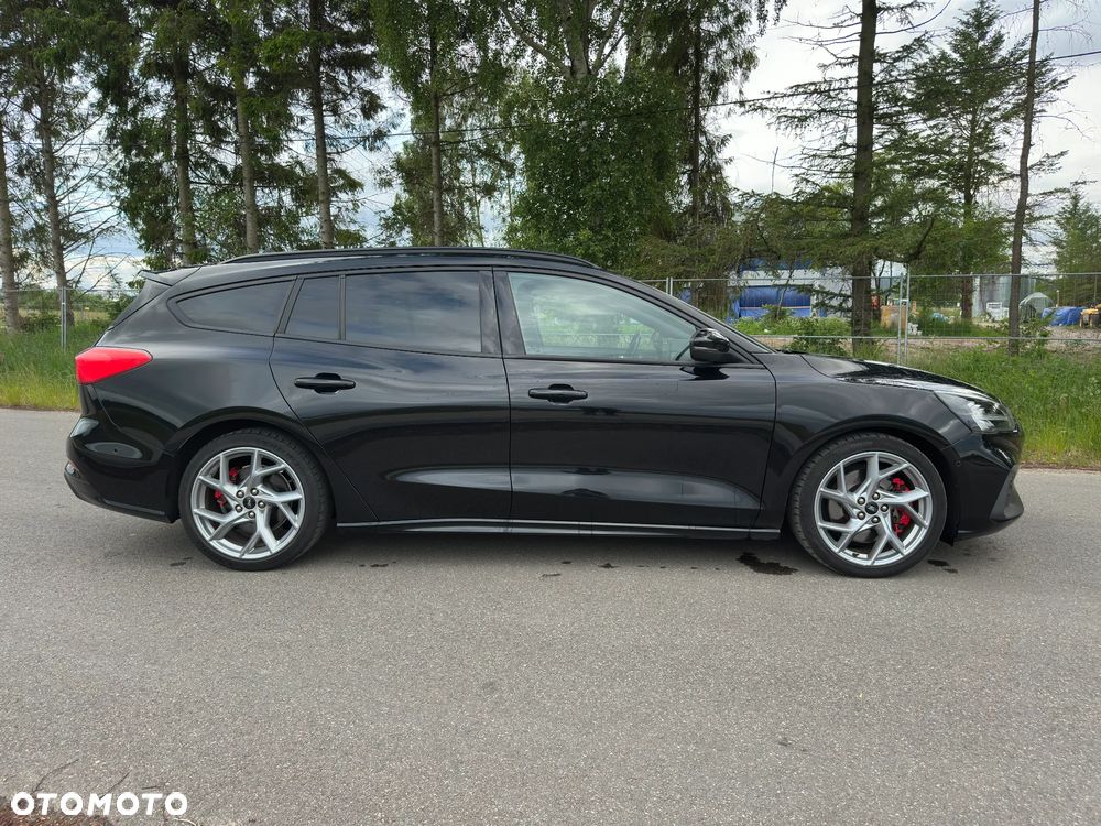 Ford Focus 2.0 EcoBlue ST - 4