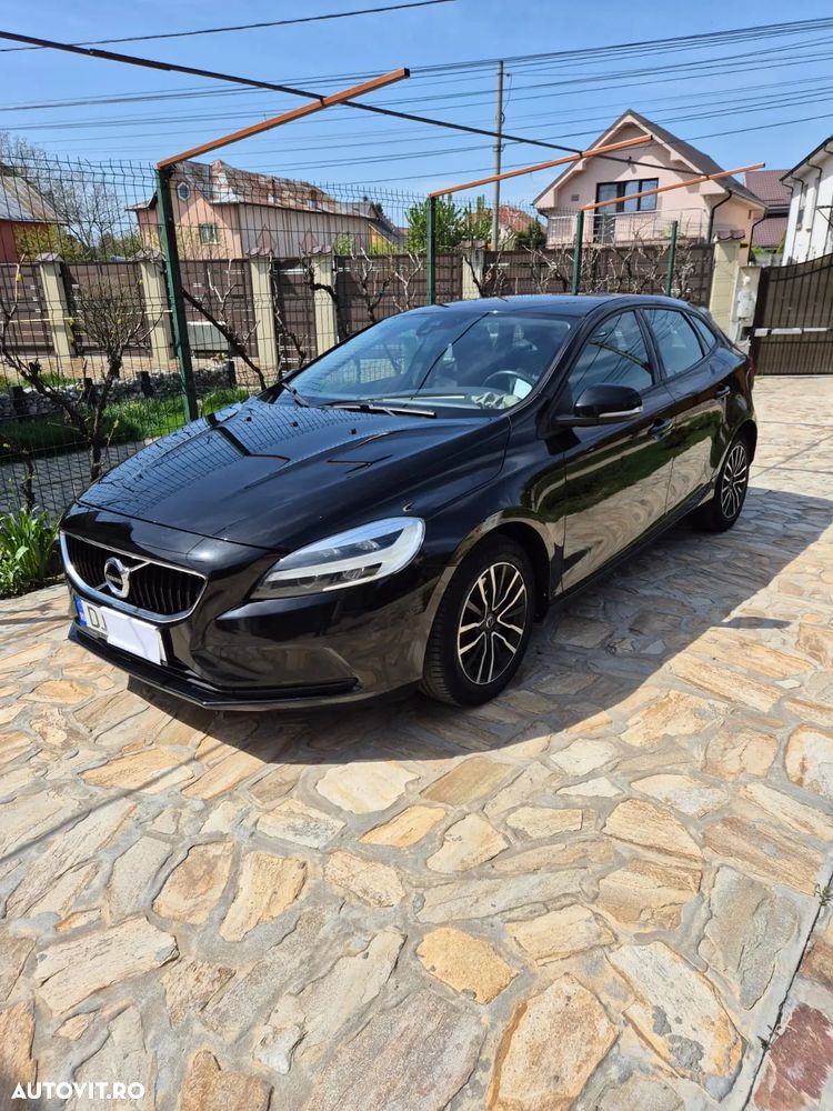 Volvo V40 D3 Aut. Momentum - 16