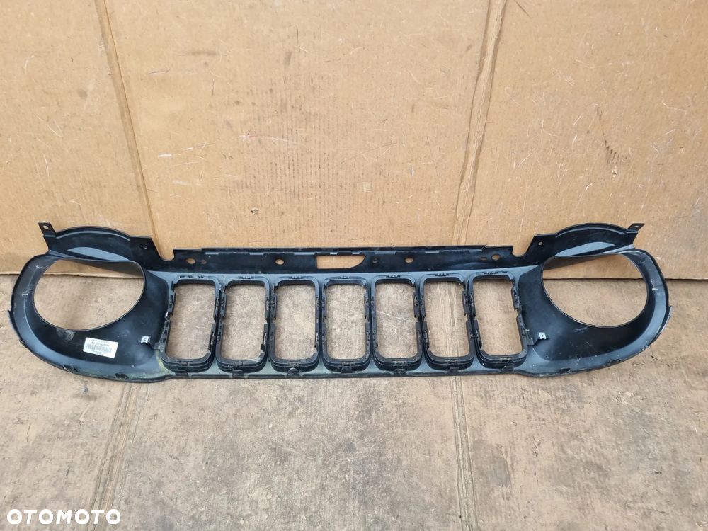 JEEP RENEGADE LIFT ATRAPA GRILL - 3