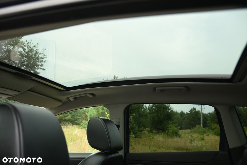 Ford Kuga 2.0 TDCi 4x4 Titanium - 32
