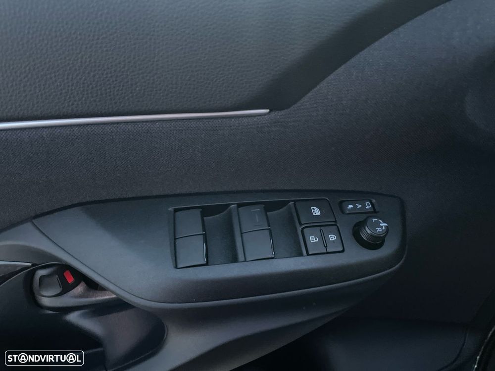 Toyota Yaris Cross - 27