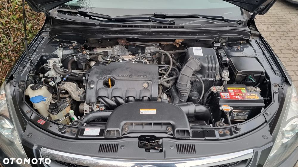 Hyundai i30 1.4 Base + - 16