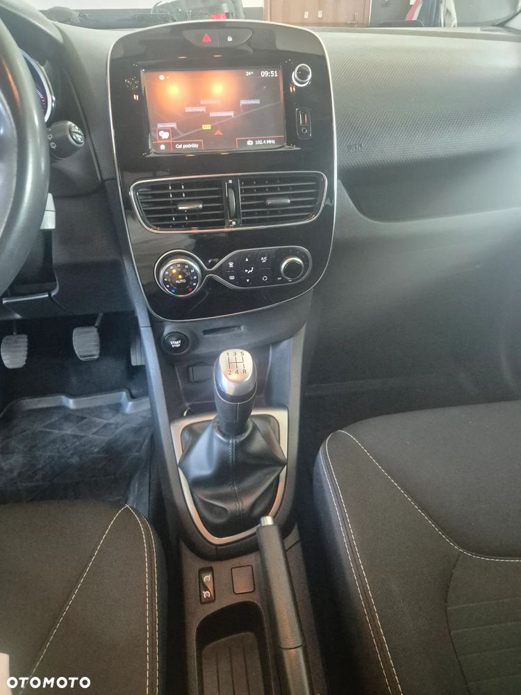 Renault Clio 1.2 16V Limited - 20
