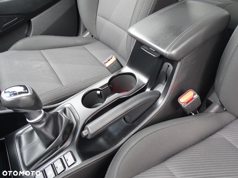 Hyundai Tucson 1.6 GDI BlueDrive Comfort 2WD - 26