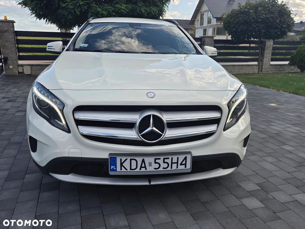 Mercedes-Benz GLA 180 (CDI) d - 10
