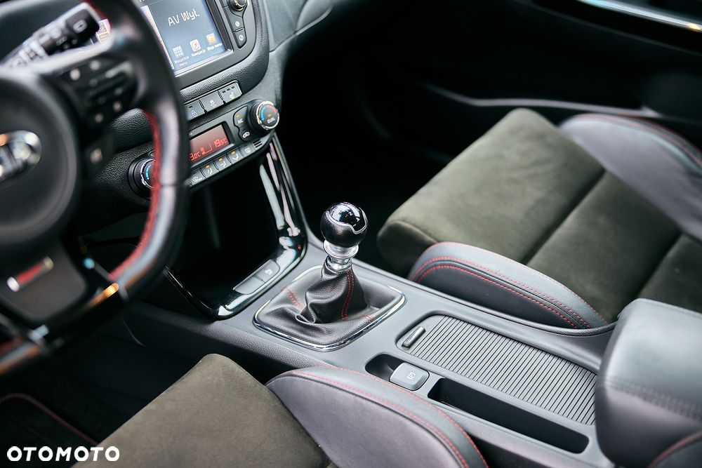 Kia Ceed 1.6 T-GDI GT-Track - 21