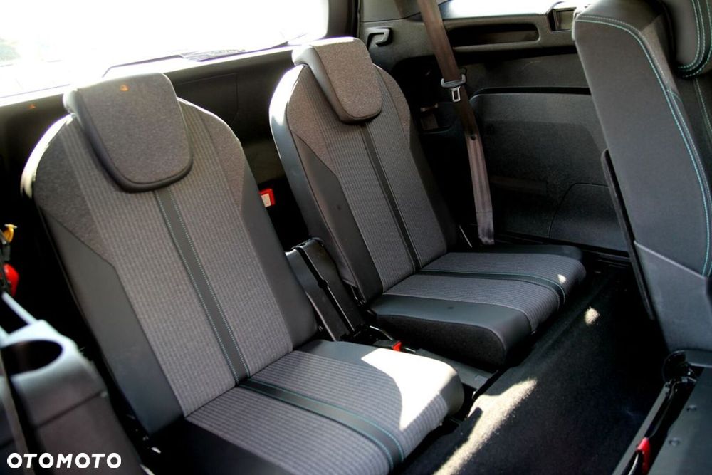 Peugeot 5008 1.5 BlueHDi Allure Pack S&S EAT8 - 29