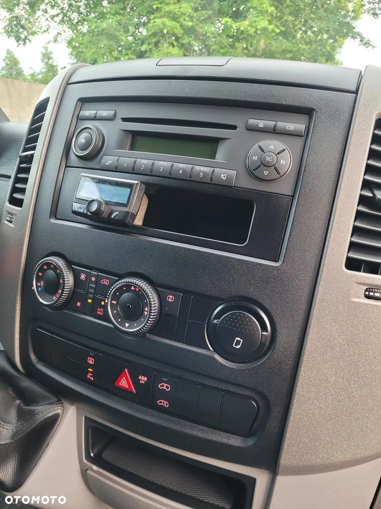 Volkswagen Crafter - 8