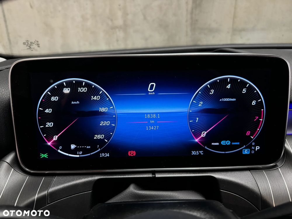 Mercedes-Benz Klasa C 200 4MATIC 9G-TRONIC - 18