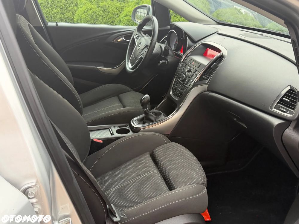Opel Astra 1.6 Style - 13