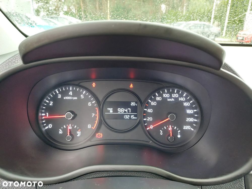 Kia Picanto 1.0 L - 11
