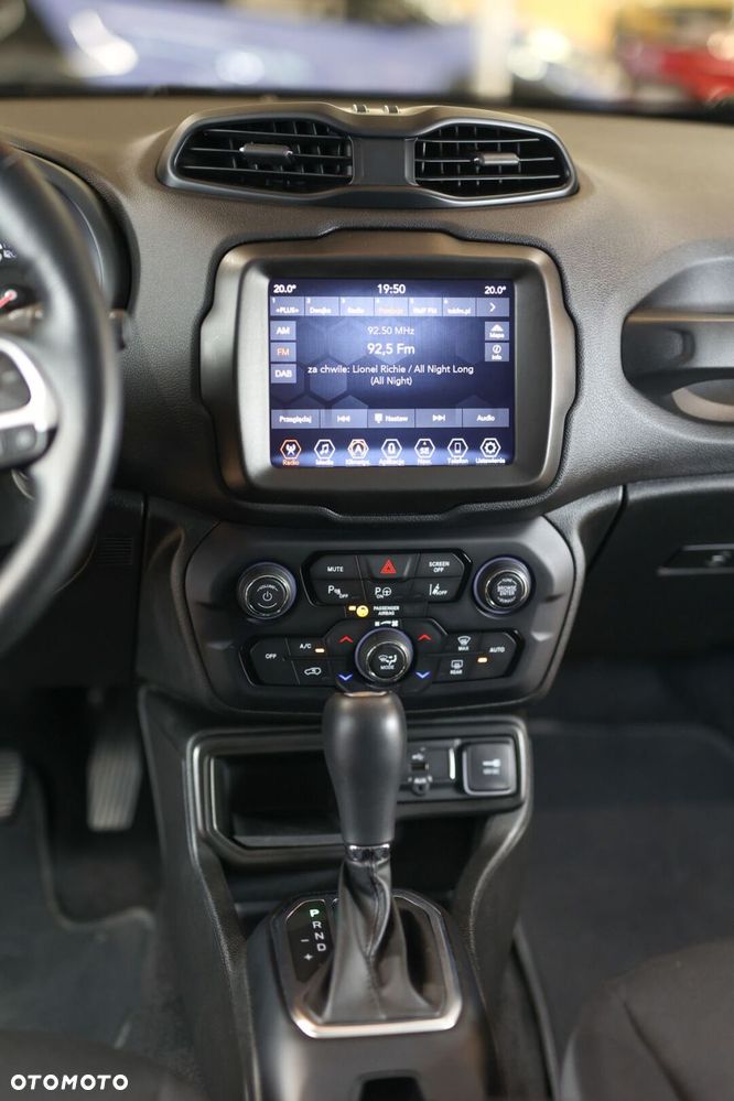 Jeep Renegade 1.5 T4 mHEV Limited FWD S&S DCT - 41