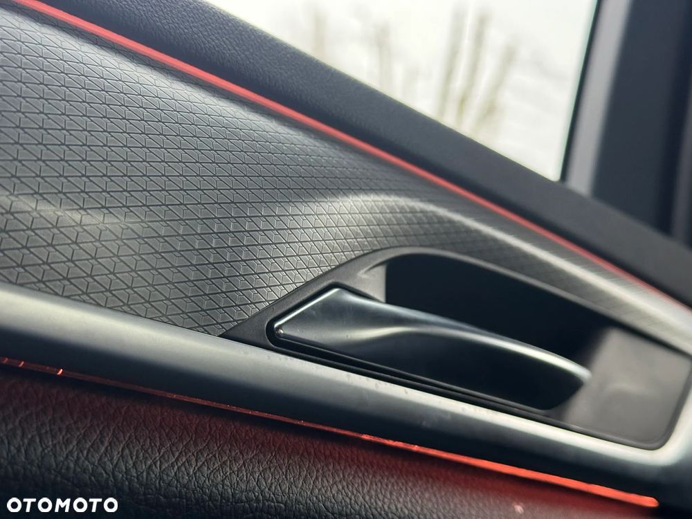BMW Seria 5 520d M Sport Edition - 37