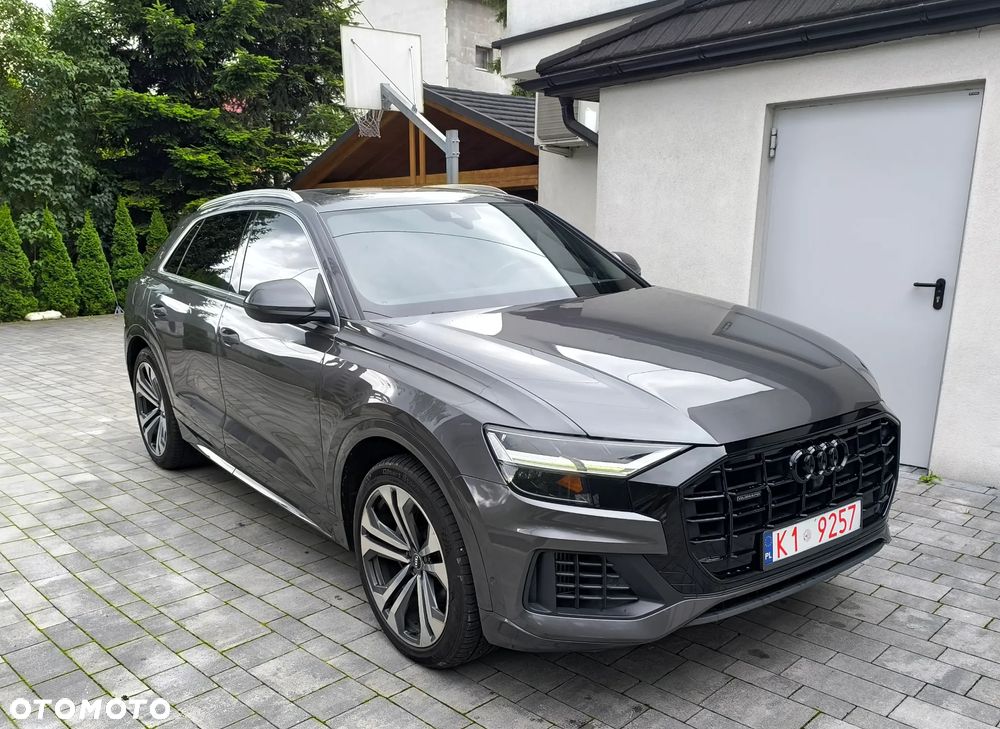 Audi Q8 55 TFSI quattro tiptronic - 2