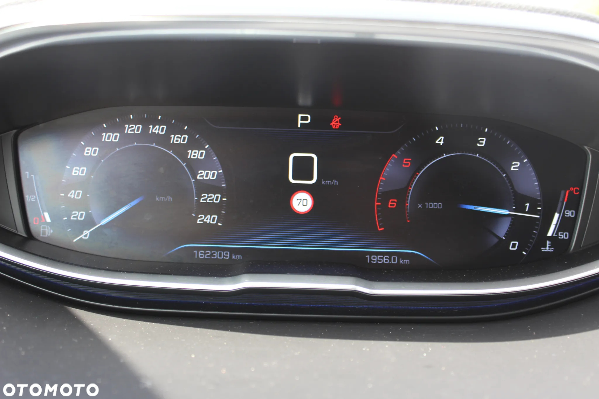 Peugeot 5008 BlueHDI 130 EAT8 Active - 14