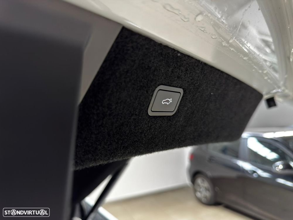 Polestar 4 Long Range 100 kWh Single Motor Plus - 40