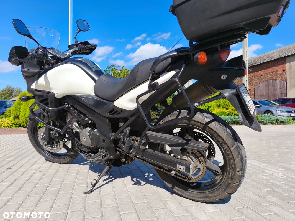 Suzuki V-STROM - 12