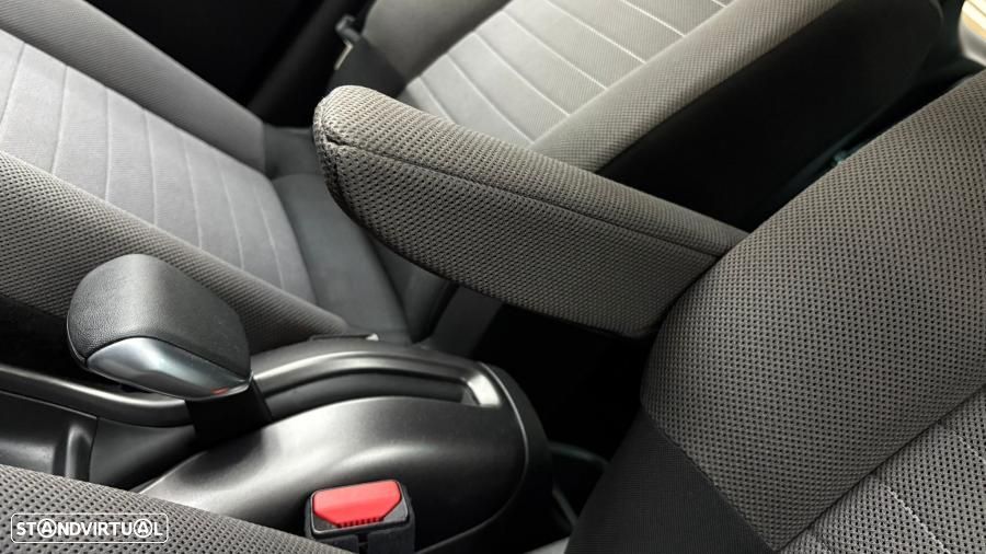 Citroën C3 Aircross 1.5 BlueHDi Shine EAT6 - 16