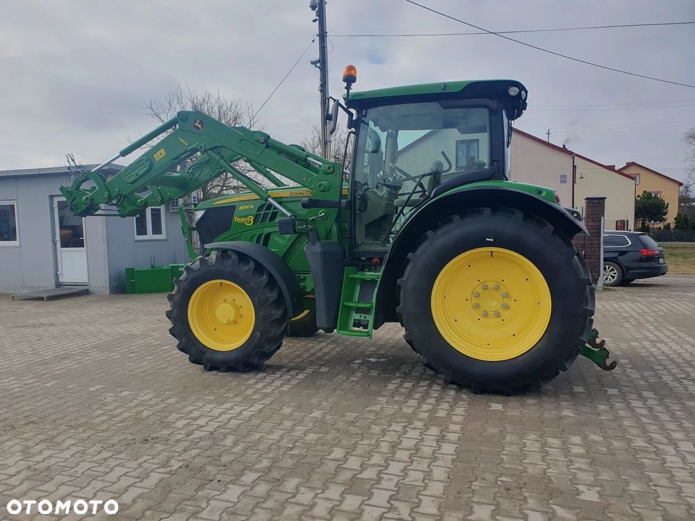 John Deere 6130R - 6