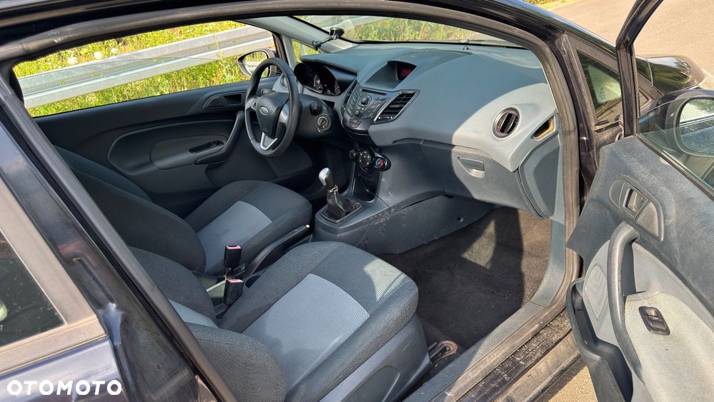 Ford Fiesta 1.4 TDCi Ambiente - 7