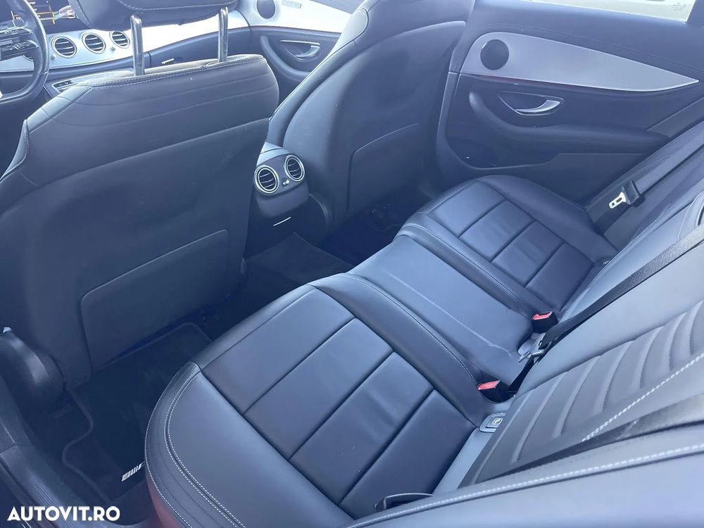 Mercedes-Benz E - 21