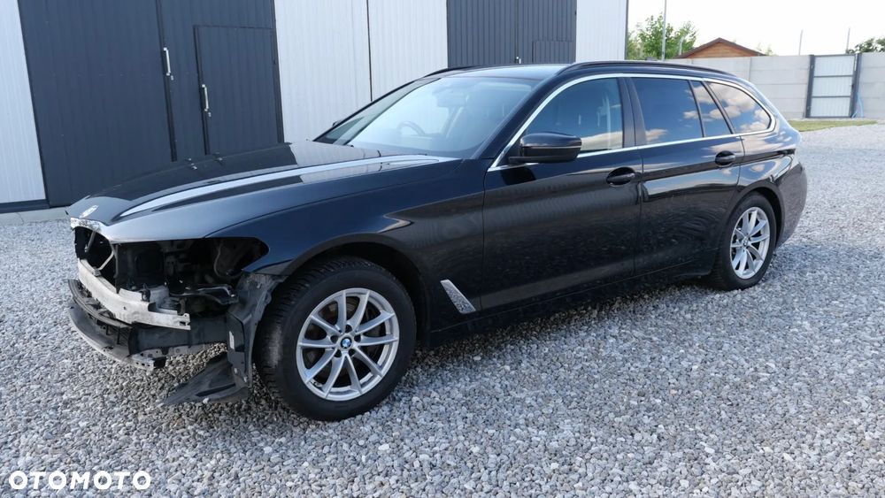 BMW Seria 5 530d xDrive - 1