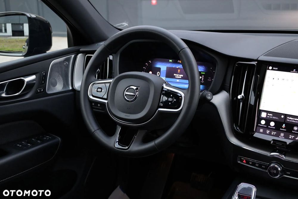 Volvo XC 60 T8 AWD Polestar Engineered - 24