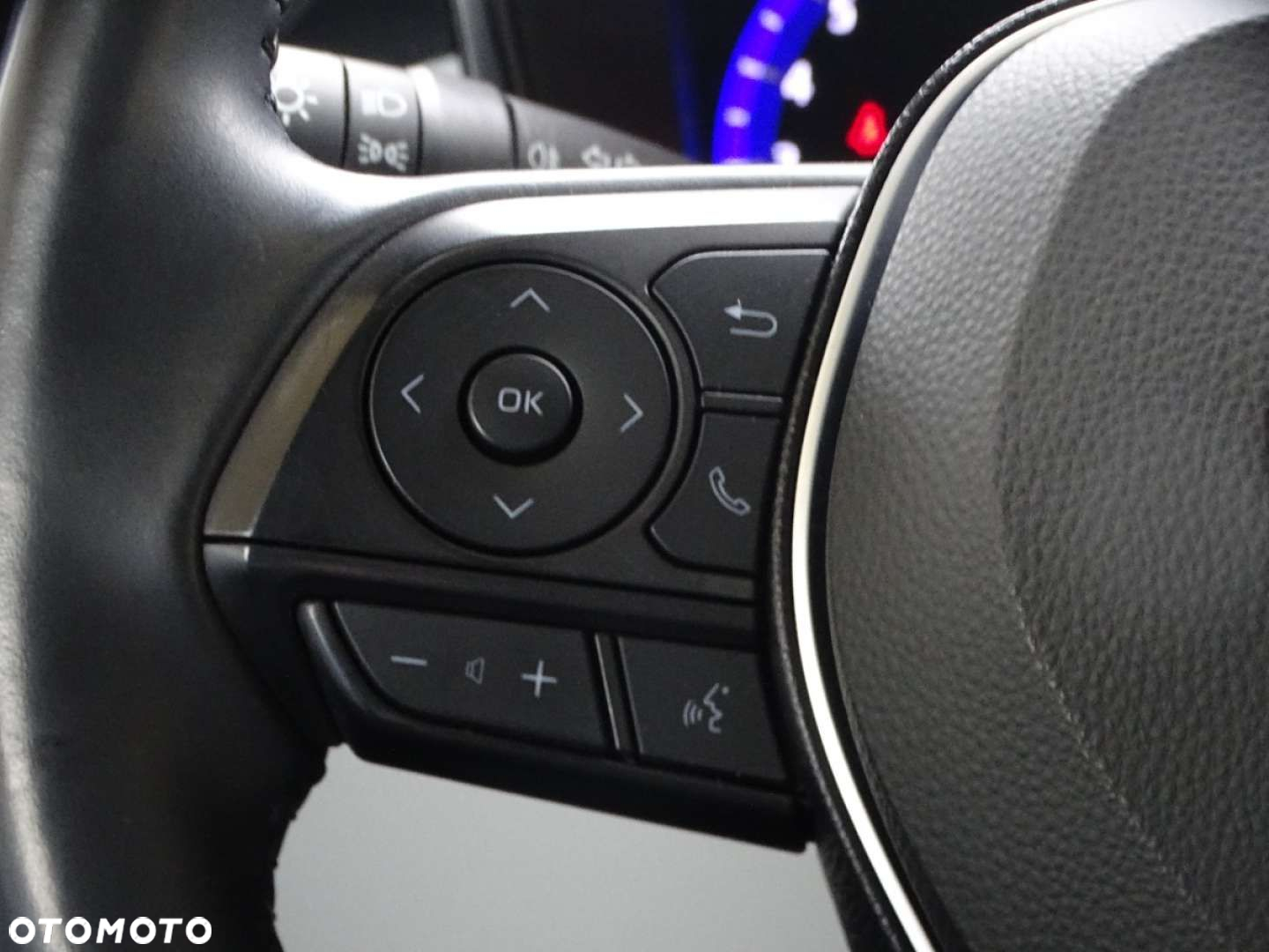 Toyota Corolla - 15
