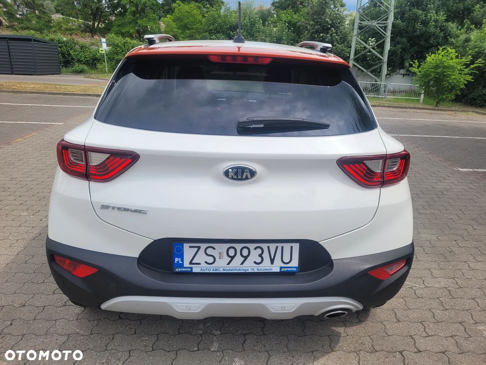 Kia Stonic - 26