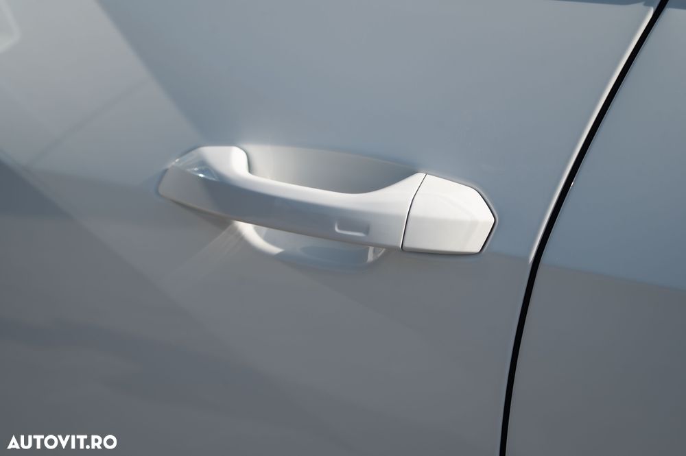 Audi A6 Avant 50 TFSI e quattro S tronic PHEV Basic - 36