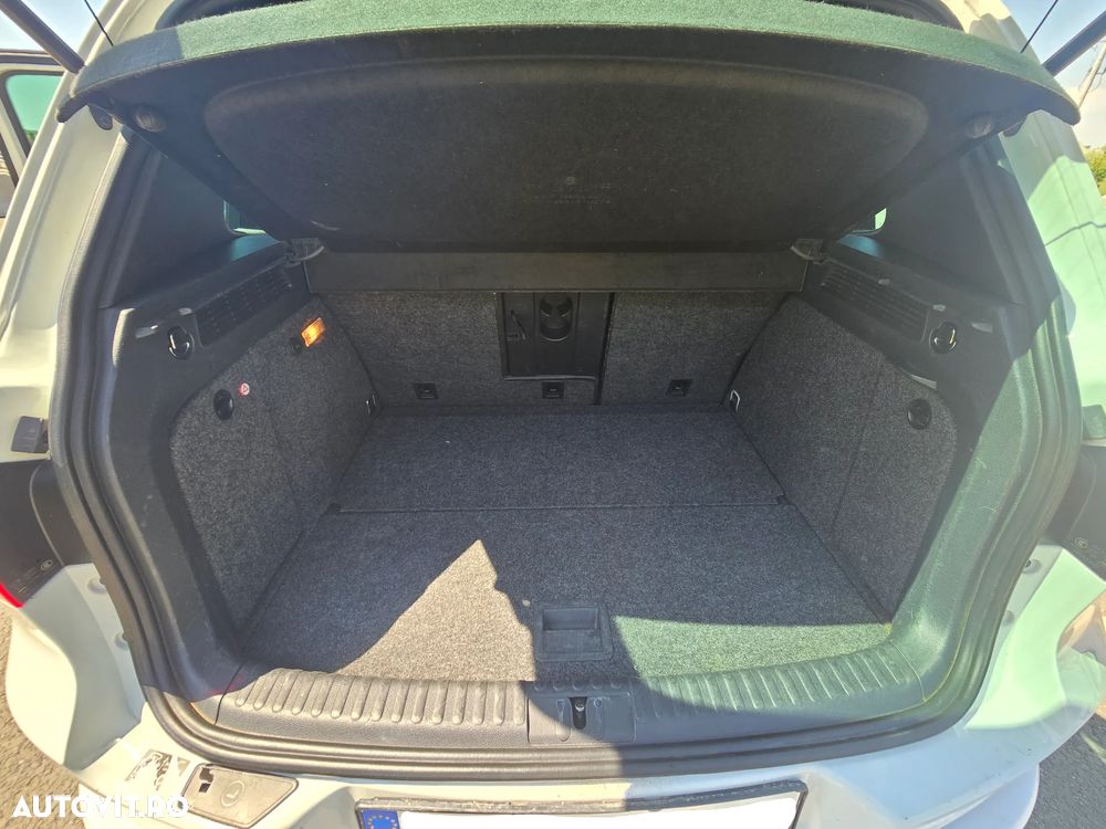 Volkswagen Tiguan - 10