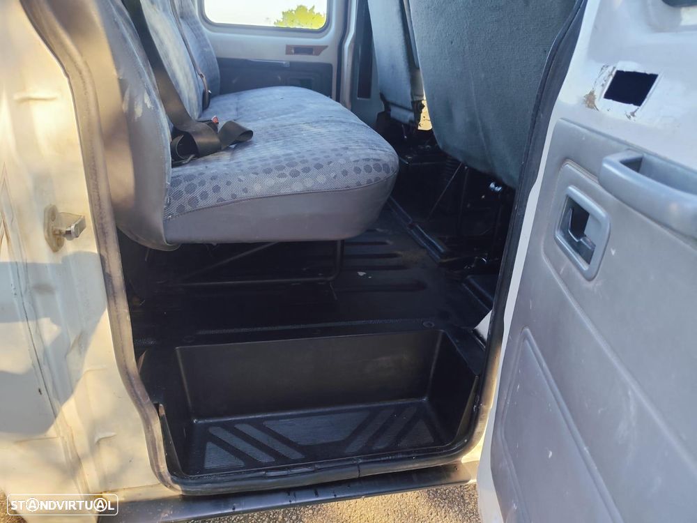 Ford Transit 350L – 7 Lugares – Caixa Aberta - 22