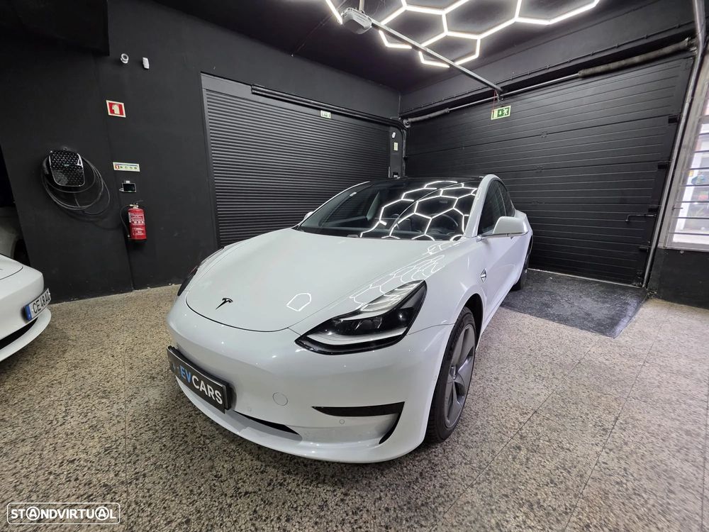 Tesla Model 3 Standard Range Plus RWD - 2